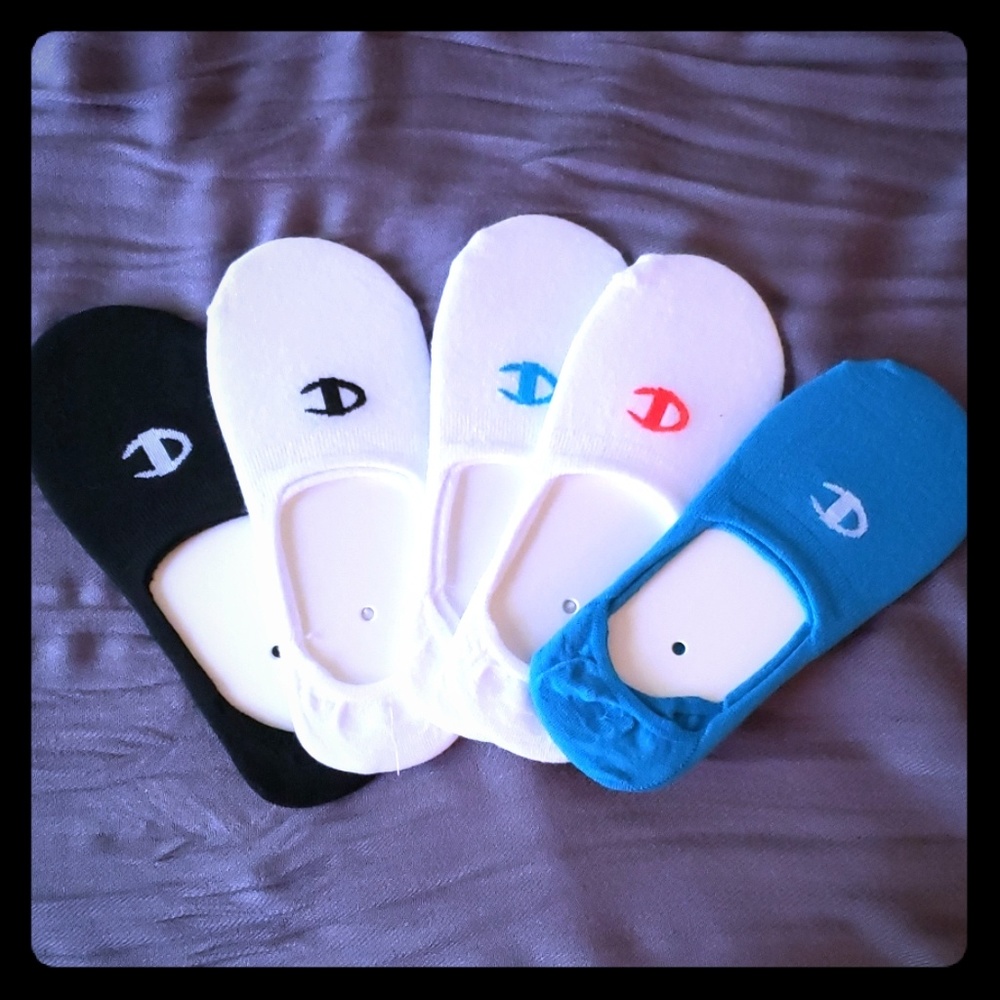 NWOT Champion no show socks